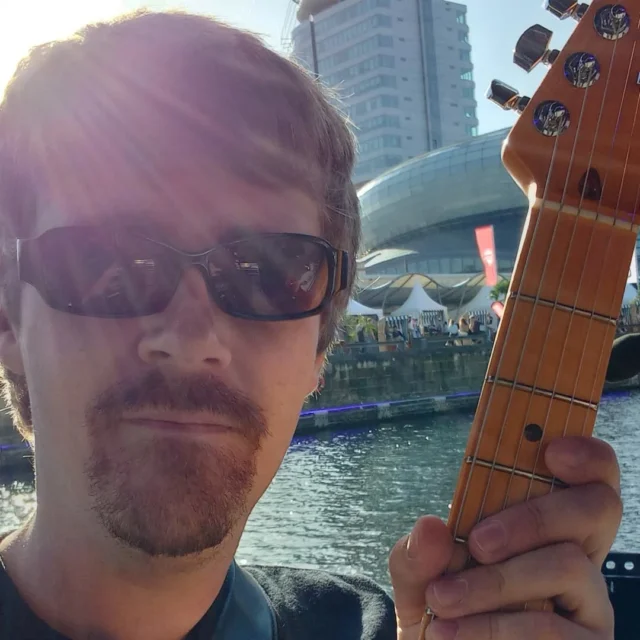 #gerthsbagaasch #sail2025 #sailbremerhaven2025 #livemusic #plattdeutsch #klausgroth